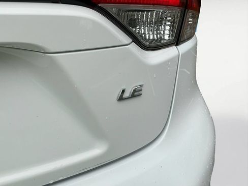 Used 2024 Toyota Corolla LE FWD image 19