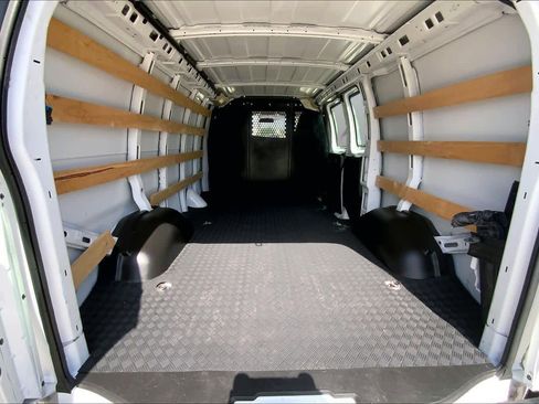 Used 2024 Chevrolet Express 2500 w/ Driver Convenience Package RWD image 13