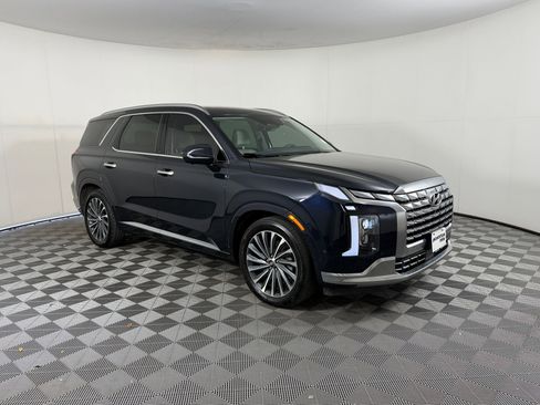 Used 2025 Hyundai Palisade Calligraphy image 7