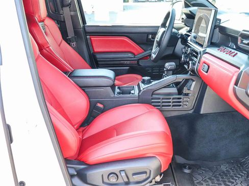 Certified 2025 Toyota Tacoma TRD Pro AWD/4WD image 20