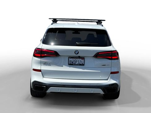 Used 2021 BMW X5 xDrive40i w/ M Sport Package AWD/4WD image 4