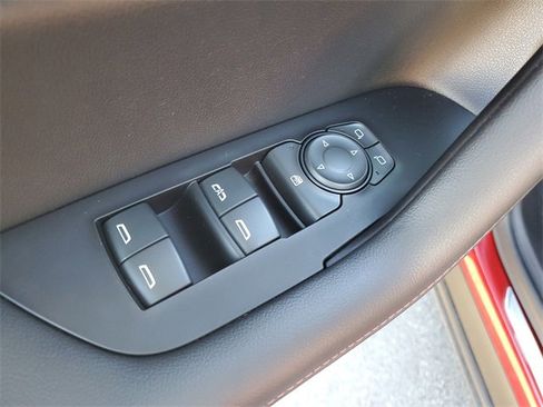 Used 2024 Chevrolet Blazer RS image 9