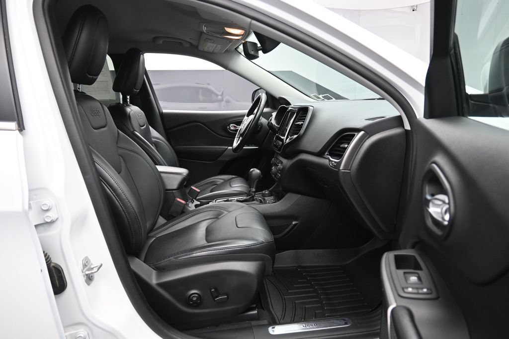 Used 2020 Jeep Cherokee Limited AWD/4WD image 27