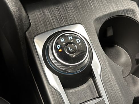 Used 2025 Ford Escape SE FWD image 18