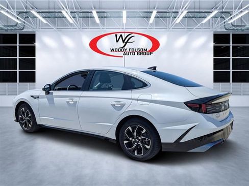 Used 2025 Hyundai Sonata SEL FWD image 5