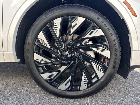 New 2026 Lincoln Nautilus Black Label w/ Jet Appearance Package image 8