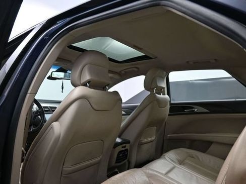 Used 2017 Lincoln MKZ Reserve w/ Climate Package FWD image 21