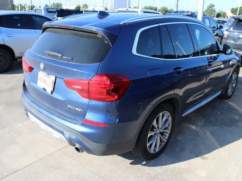 Used 2018 BMW X3 xDrive30i AWD/4WD image 11