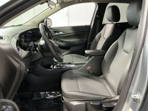 Used 2024 Buick Encore GX Preferred FWD image 14