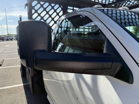 Used 2017 RAM 5500 Tradesman w/ Payload Upgrade Package image 17