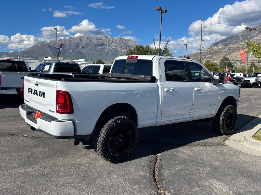 Used 2025 RAM 2500 Laramie AWD/4WD image 8