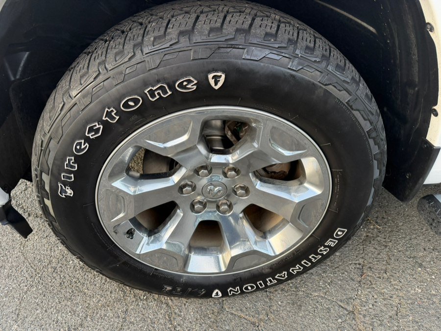 Used 2019 RAM 1500 Big Horn AWD/4WD image 10