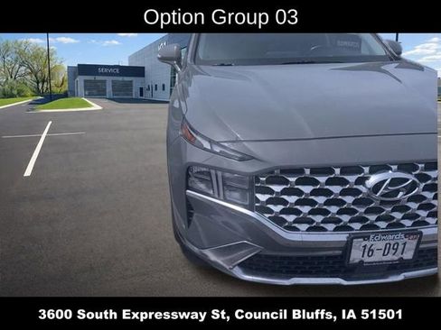Used 2022 Hyundai Santa Fe SEL w/ Convenience + Premium Package AWD/4WD image 3