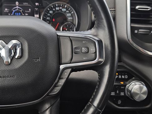 Used 2024 RAM 1500 Laramie AWD/4WD image 17