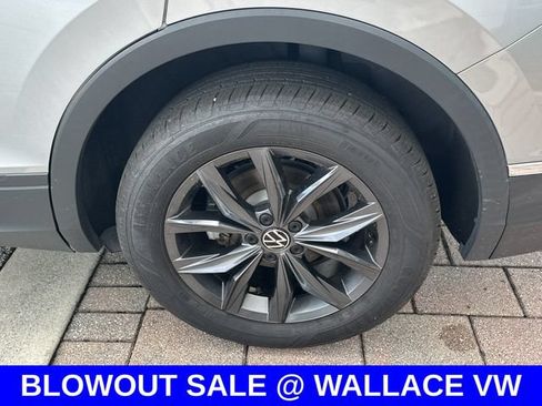 Certified 2023 Volkswagen Tiguan SE FWD image 7