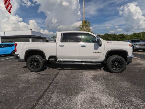Used 2023 Chevrolet Silverado 2500 LTZ AWD/4WD image 11
