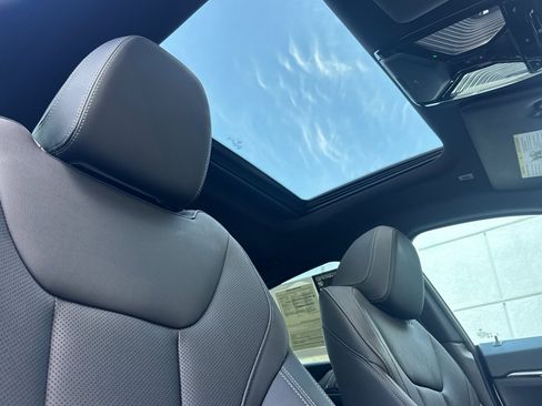 Used 2023 BMW i4 eDrive40 w/ Premium Package RWD image 21