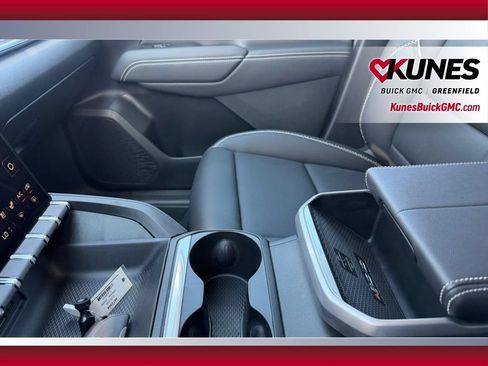 New 2026 GMC Terrain Denali w/ LPO, Floor Liner Package AWD/4WD image 25