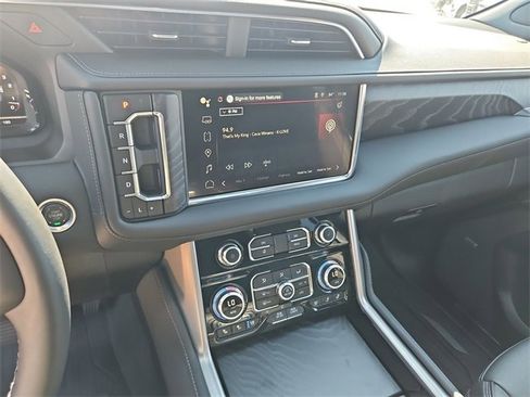 Used 2024 GMC Yukon Denali w/ Max Trailering Package image 11