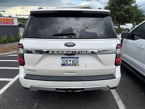 Used 2019 Ford Expedition Limited w/ Special Edition Package AWD/4WD image 11