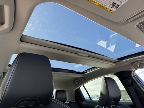 New 2026 Toyota Prius Limited image 3