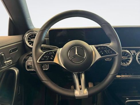 Used 2025 Mercedes-Benz CLA 250 4MATIC image 12