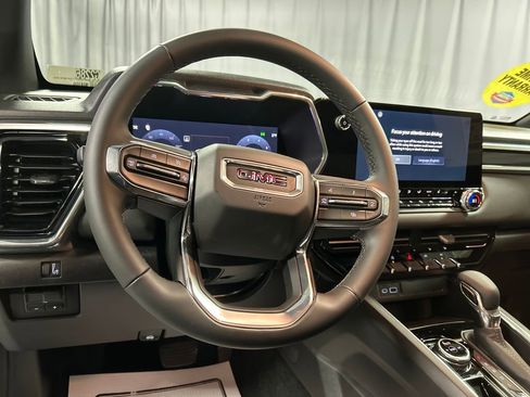 New 2026 GMC Canyon Elevation w/ Convenience Package image 13