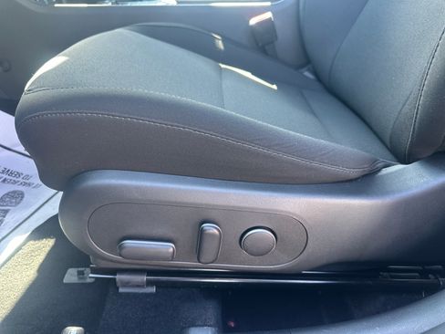 Used 2025 Hyundai Kona SEL AWD/4WD image 19