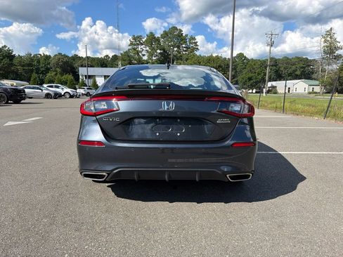Certified 2024 Honda Civic Sport Touring image 6