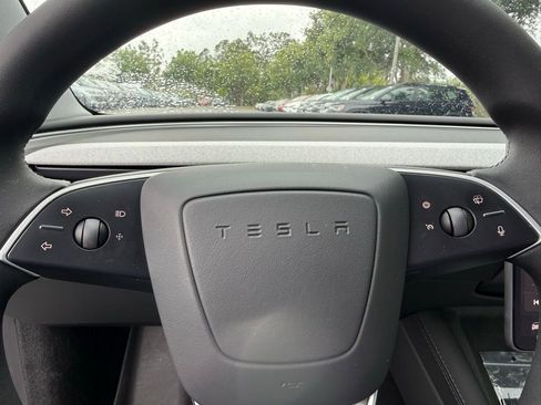 Used 2025 Tesla Model 3 image 21