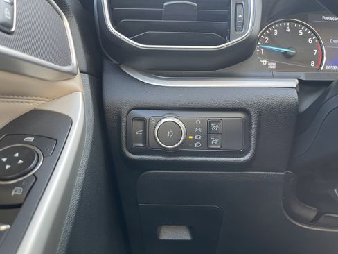 Used 2021 Ford Explorer XLT w/ Equipment Group 202A image 24