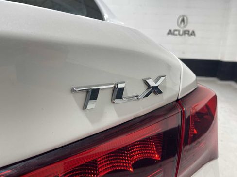 Used 2016 Acura TLX FWD image 7