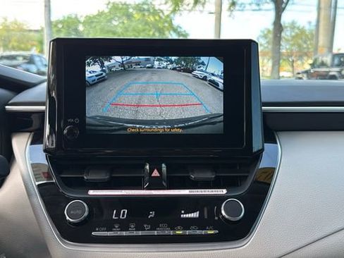 Certified 2024 Toyota Corolla LE image 24