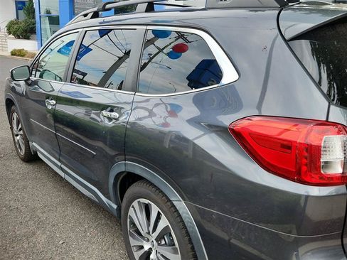 Used 2019 Subaru Ascent Touring AWD/4WD image 4