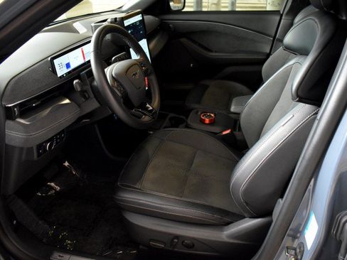 Used 2023 Ford Mustang Mach-E GT w/ GT Performance Edition AWD/4WD image 29