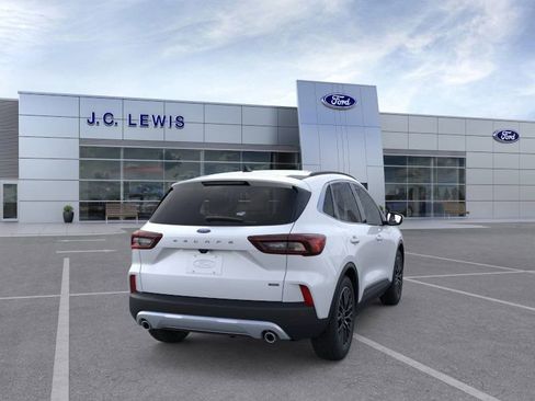 New 2025 Ford Escape SE w/ PHEV Premium Package image 9