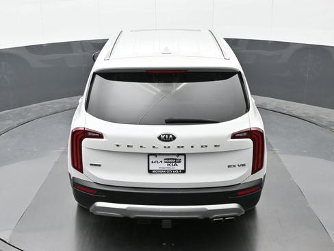 Used 2020 Kia Telluride EX w/ EX Premium Package AWD/4WD image 32