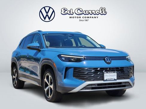 New 2026 Volkswagen Tiguan SE AWD/4WD image 3