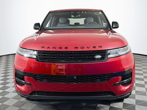 Used 2025 Land Rover Range Rover Sport SE AWD/4WD image 2