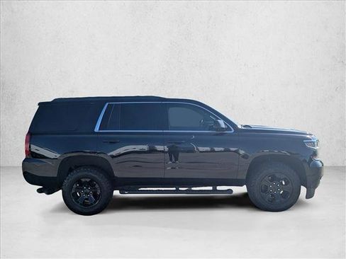 Used 2018 Chevrolet Tahoe LS RWD image 4