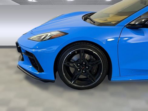 Used 2020 Chevrolet Corvette Stingray Premium Cpe w/ 3LT Preferred Equipment Group image 11