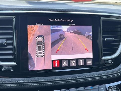 New 2026 Chrysler Pacifica Select image 29