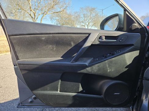 Used 2012 MAZDA MAZDA3 i Touring image 12