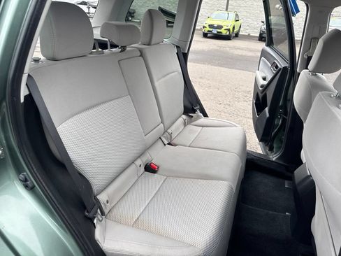 Used 2017 Subaru Forester 2.5i Premium AWD/4WD image 14