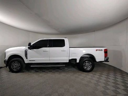 Used 2024 Ford F250 Lariat w/ FX4 Off-Road Package AWD/4WD image 6