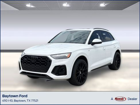 Used 2022 Audi Q5 2.0T Prestige w/ Prestige Package AWD/4WD image 1