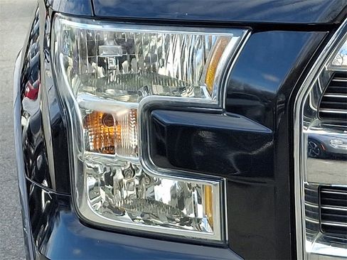 Used 2016 Ford F150 Lariat image 11