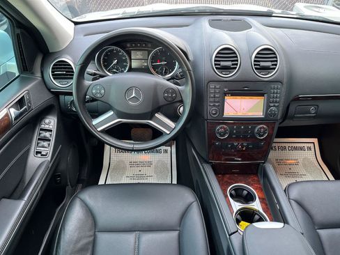Used 2011 Mercedes-Benz GL 320 BlueTEC 4MATIC image 14