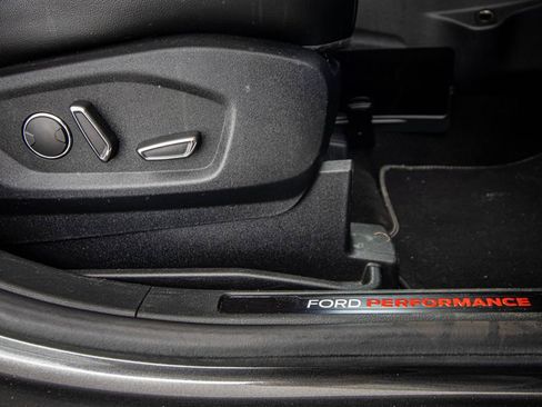 Used 2019 Ford Edge ST w/ Equipment Group 401A image 19