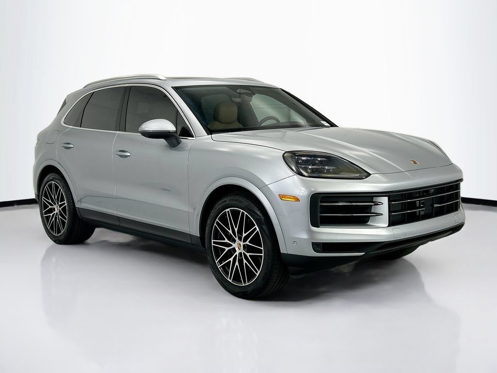 Used 2026 Porsche Cayenne AWD/4WD image 9